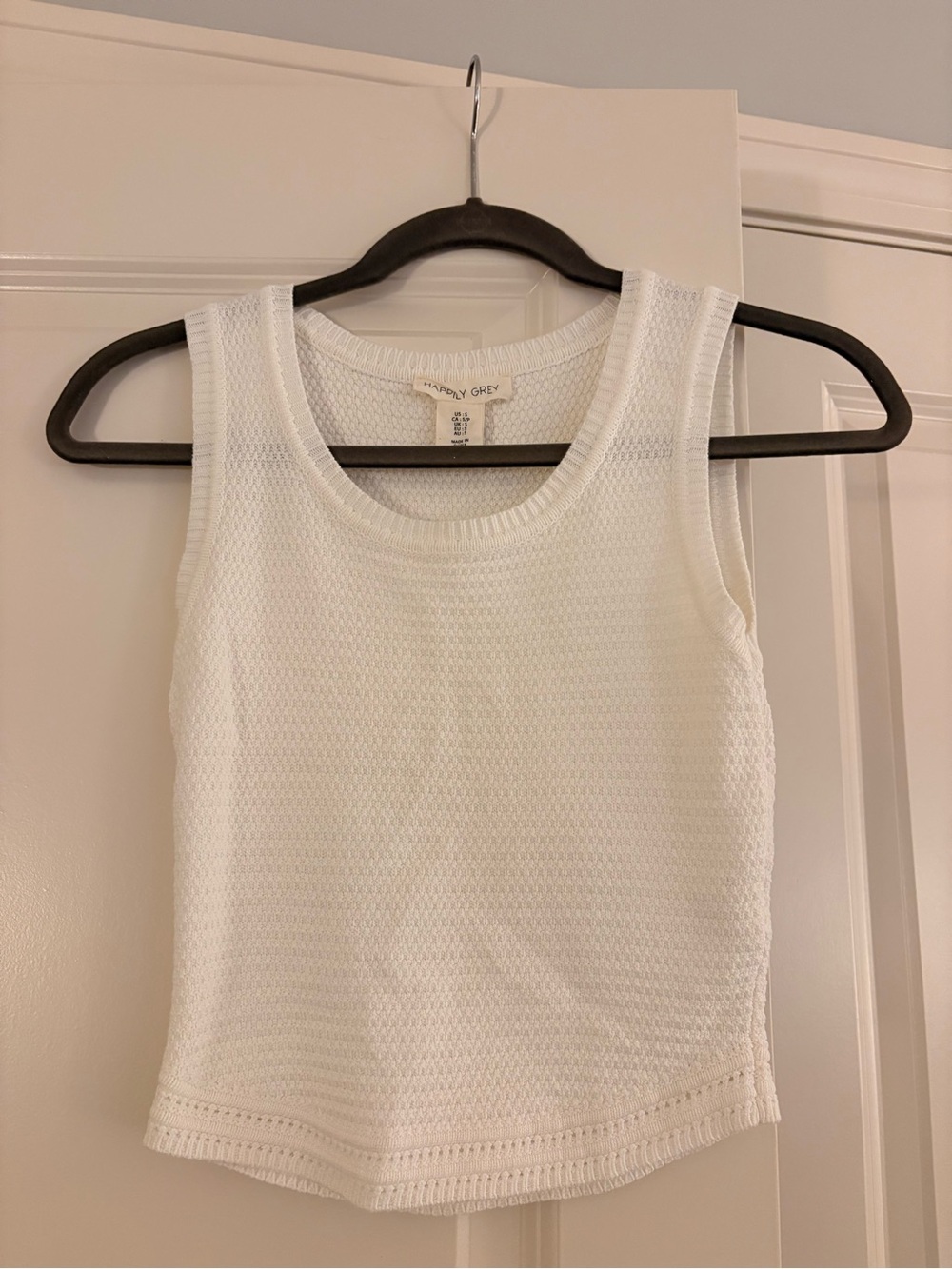 Set- BB Dakota White Textured Knit Tank and Skirt